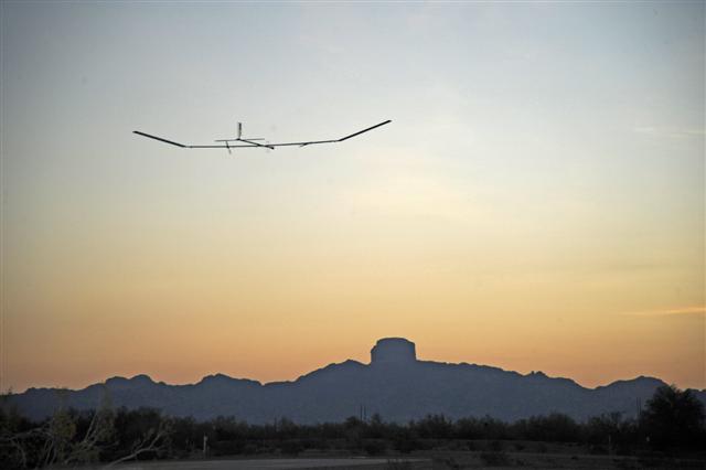 Zephyr in flight - Qinetiq