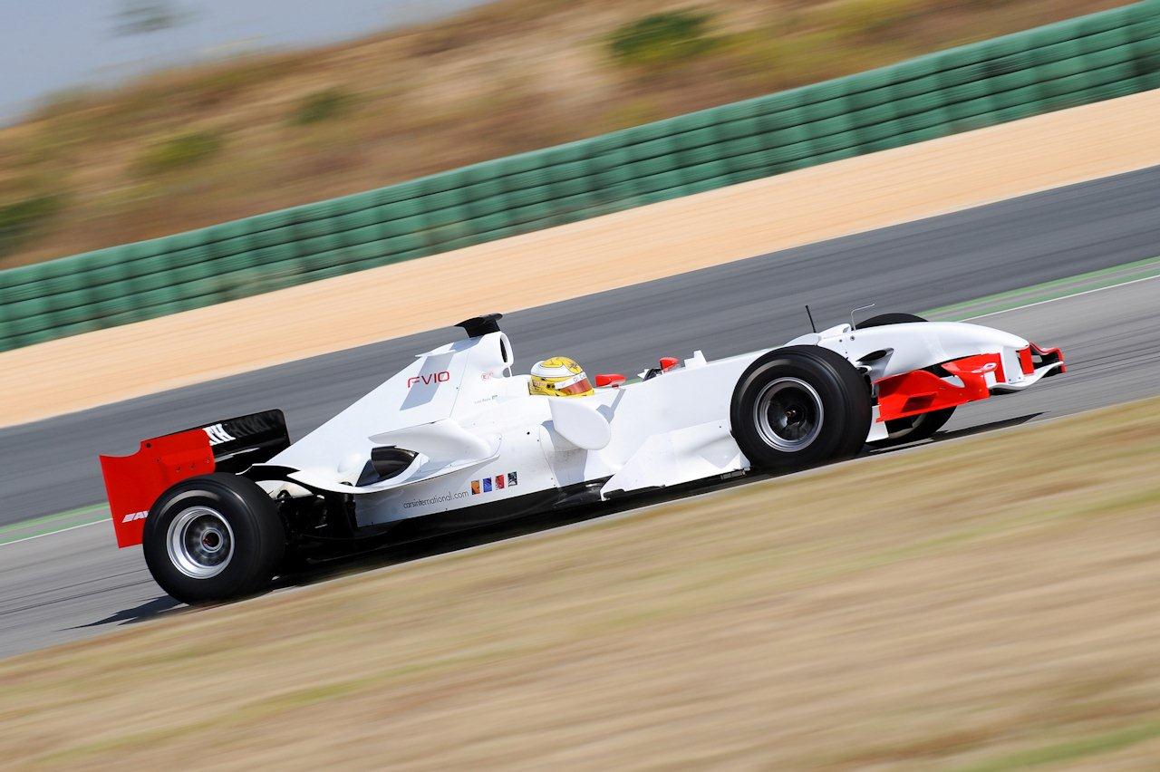 FV10 - the reborn Super Aguri