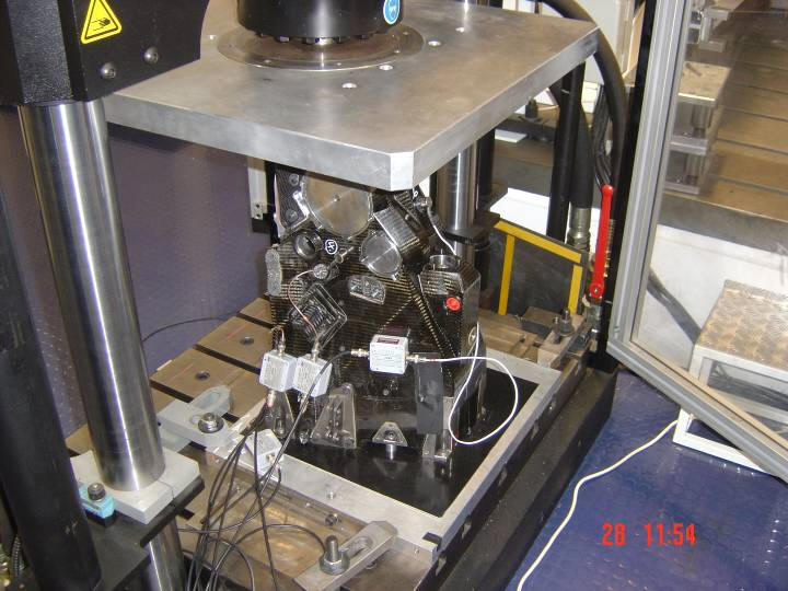 FIA pre test of a carbon gearbox casing